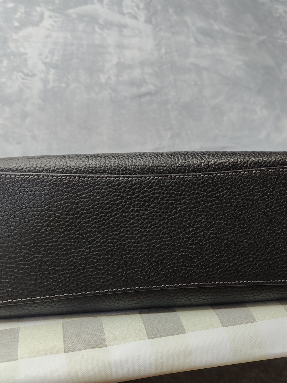 Coach Black Pebbled Leather Shoulder Bag with Gold-Tone Logo - Picture 13 of 13